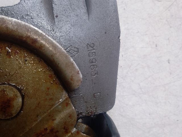 bontott DACIA DUSTER Kézifék Kar