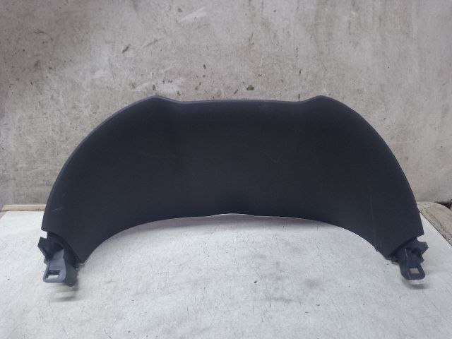 bontott DACIA DUSTER Kilométeróra Keret