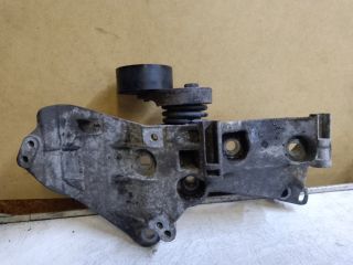 bontott DACIA DUSTER Klímakompresszor Tartó Bak