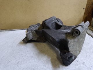 bontott DACIA DUSTER Klímakompresszor Tartó Bak