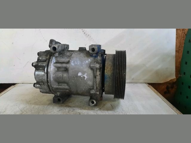 bontott DACIA DUSTER Klímakompresszor