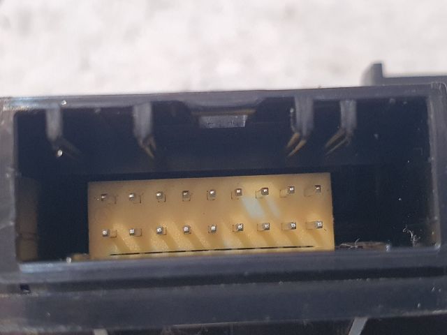 bontott DACIA DUSTER Kombinált Kapcsoló