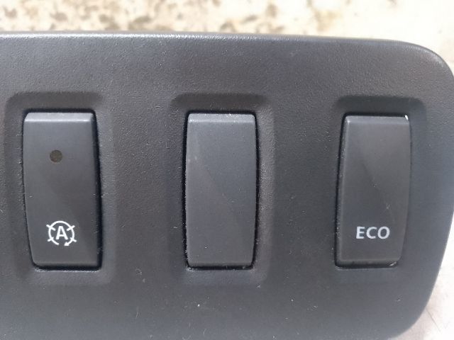 bontott DACIA DUSTER Kombinált Kapcsoló