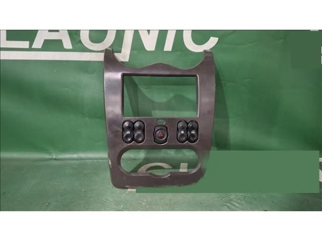 bontott DACIA DUSTER Kombinált Kapcsoló