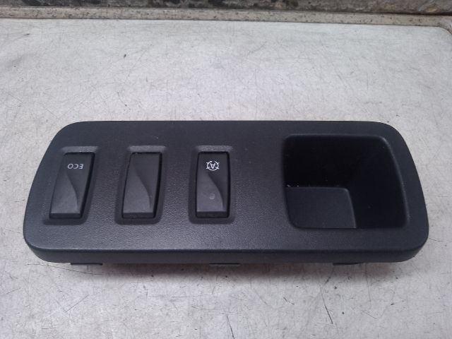 bontott DACIA DUSTER Kombinált Kapcsoló