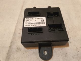 bontott DACIA DUSTER Komfort Elektronika