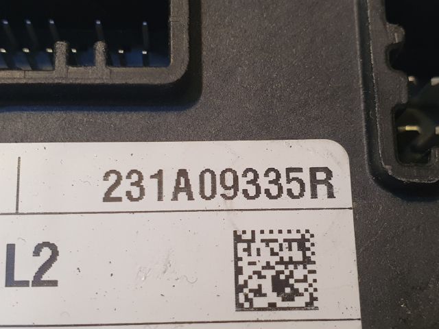 bontott DACIA DUSTER Komfort Elektronika