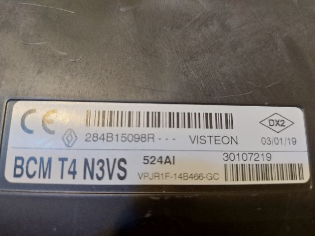 bontott DACIA DUSTER Komfort Elektronika