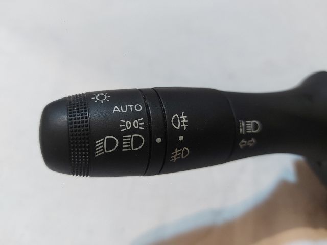 bontott DACIA DUSTER Komplett Kormánykapcsoló (Bajuszkapcsoló)