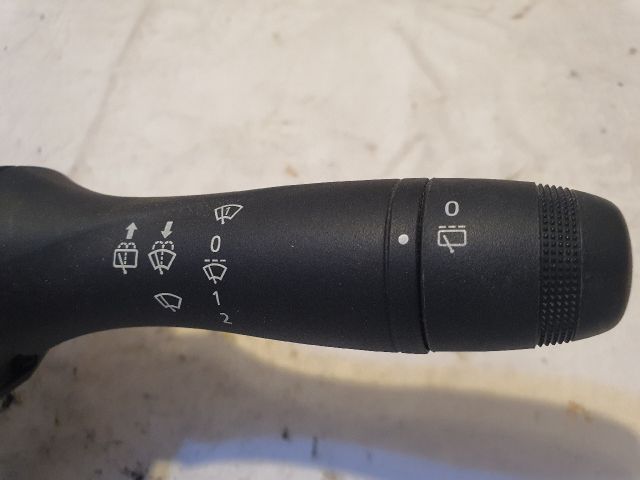 bontott DACIA DUSTER Komplett Kormánykapcsoló (Bajuszkapcsoló)