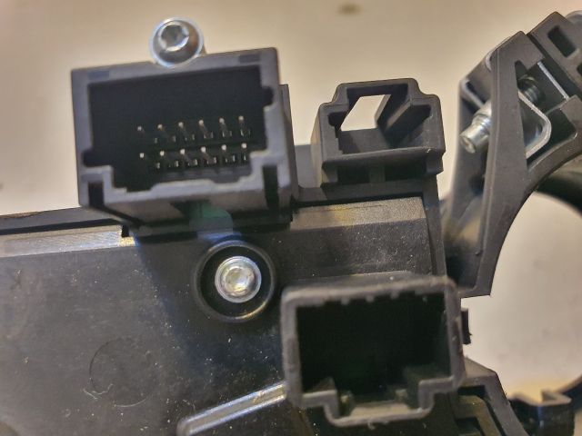 bontott DACIA DUSTER Komplett Kormánykapcsoló (Bajuszkapcsoló)