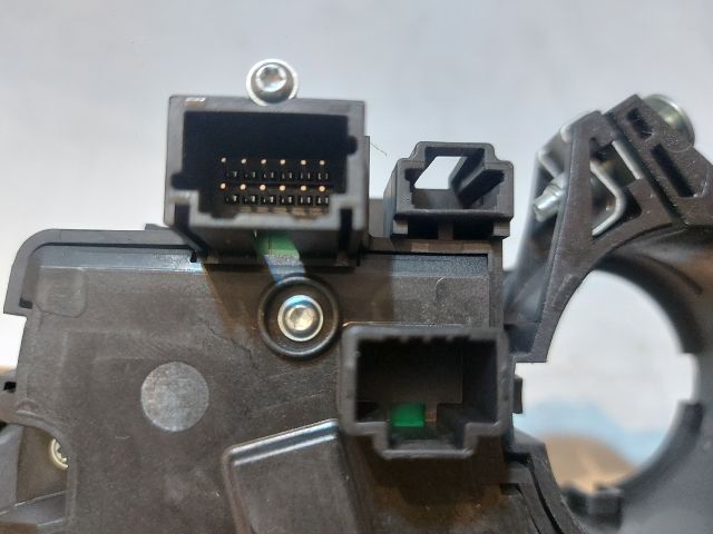 bontott DACIA DUSTER Komplett Kormánykapcsoló (Bajuszkapcsoló)