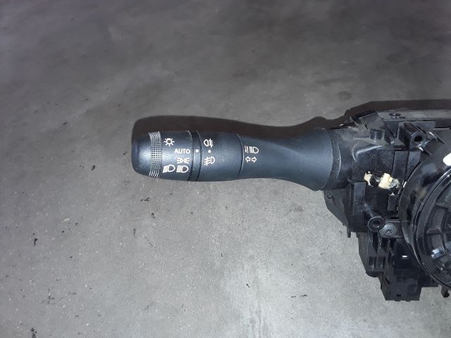 bontott DACIA DUSTER Komplett Kormánykapcsoló (Bajuszkapcsoló)