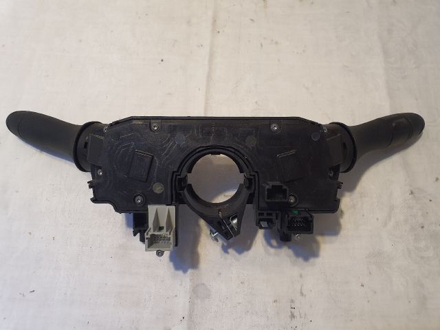 bontott DACIA DUSTER Komplett Kormánykapcsoló (Bajuszkapcsoló)