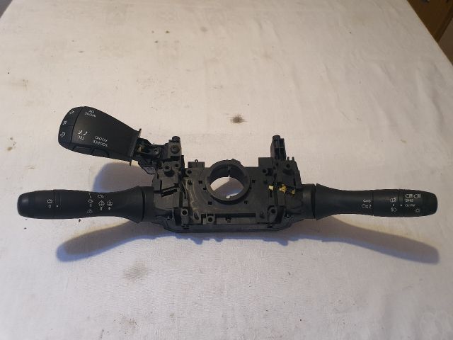 bontott DACIA DUSTER Komplett Kormánykapcsoló (Bajuszkapcsoló)