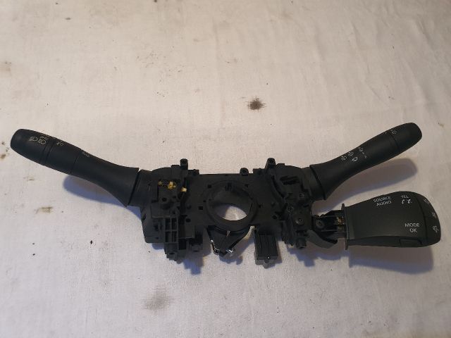 bontott DACIA DUSTER Komplett Kormánykapcsoló (Bajuszkapcsoló)