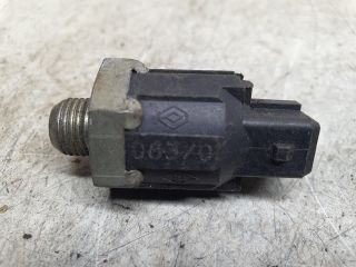 bontott DACIA DUSTER Kopogás Jeladó