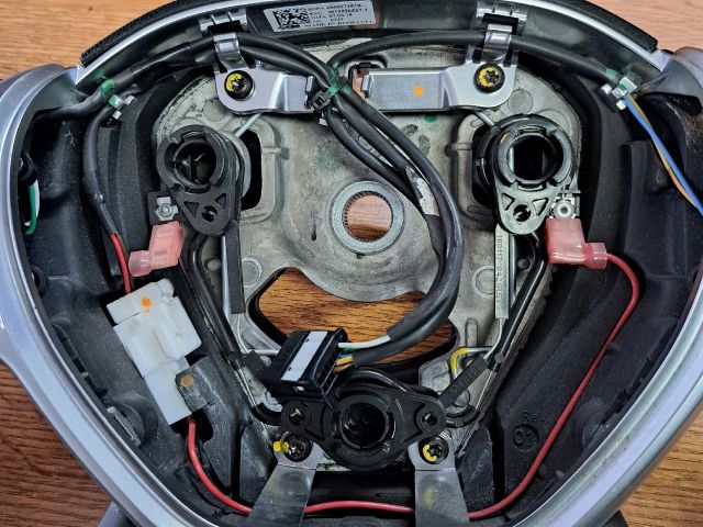 bontott DACIA DUSTER Kormány