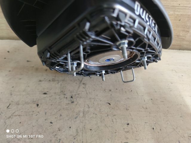 bontott DACIA DUSTER Kormánylégzsák