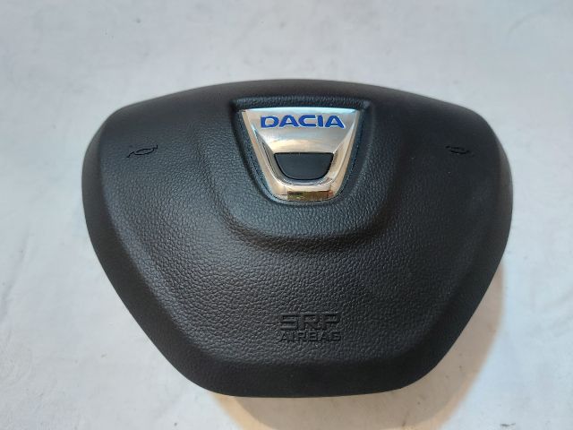 bontott DACIA DUSTER Kormánylégzsák