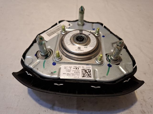 bontott DACIA DUSTER Kormánylégzsák