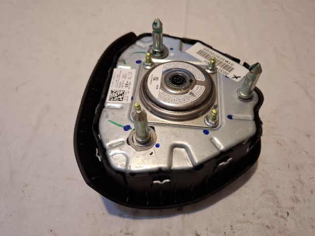 bontott DACIA DUSTER Kormánylégzsák