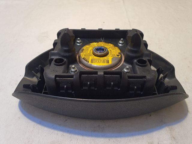 bontott DACIA DUSTER Kormánylégzsák