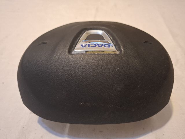 bontott DACIA DUSTER Kormánylégzsák