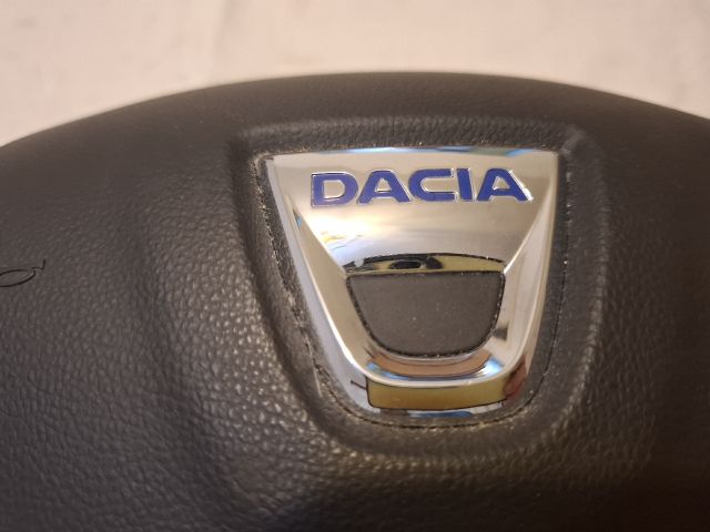 bontott DACIA DUSTER Kormánylégzsák