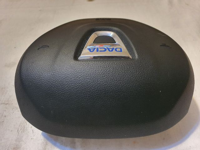 bontott DACIA DUSTER Kormánylégzsák