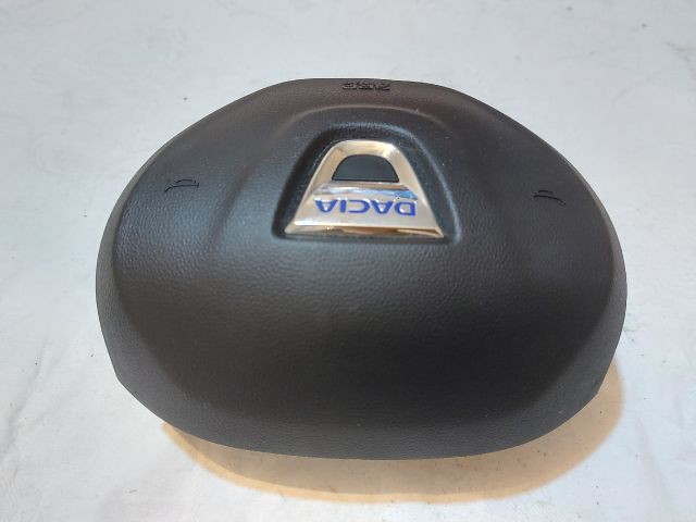 bontott DACIA DUSTER Kormánylégzsák