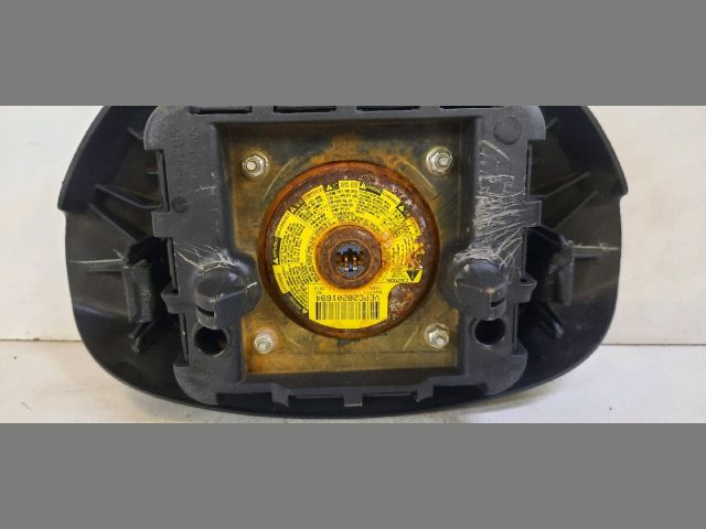 bontott DACIA DUSTER Kormánylégzsák