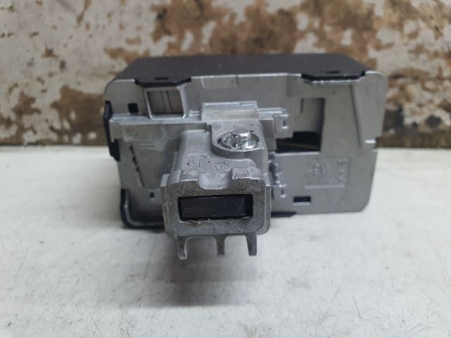 bontott DACIA DUSTER Kormányzár (Elektromos)