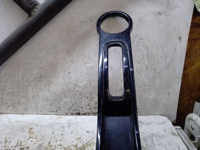 bontott DACIA DUSTER Középkonzol Keret