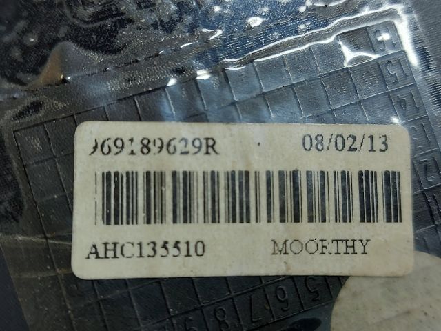 bontott DACIA DUSTER Középkonzol Keret