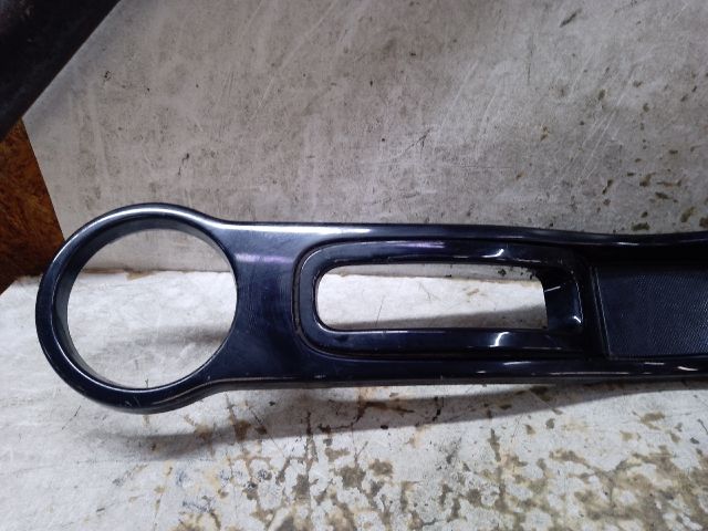 bontott DACIA DUSTER Középkonzol Keret