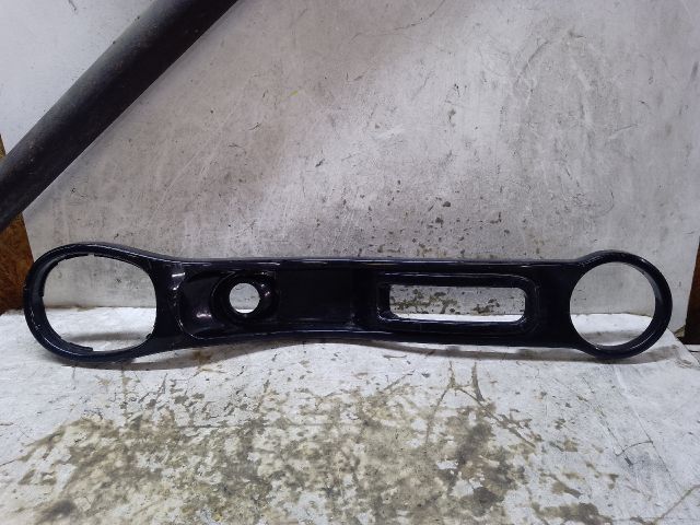 bontott DACIA DUSTER Középkonzol Keret