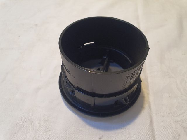 bontott DACIA DUSTER Középső Szellőző