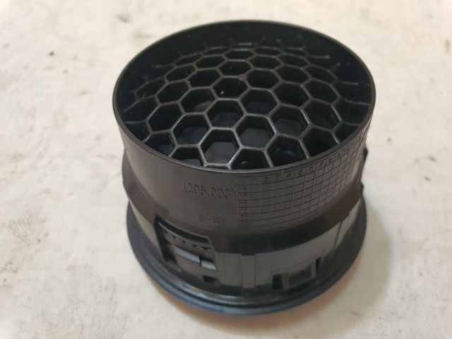 bontott DACIA DUSTER Középső Szellőző