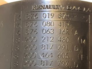 bontott DACIA DUSTER Középső Szellőző