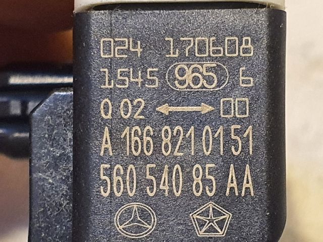 bontott DACIA DUSTER Központi Ütközés Érzékelő