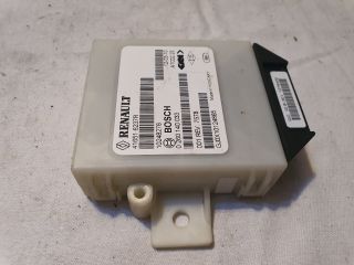 bontott DACIA DUSTER Központizár Elektronika