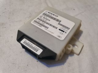 bontott DACIA DUSTER Központizár Elektronika