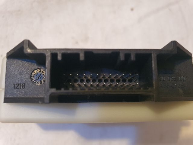 bontott DACIA DUSTER Központizár Elektronika