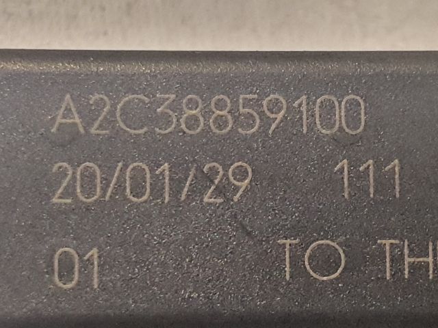 bontott DACIA DUSTER Kulcs Nélküli Nyitás Jeladó