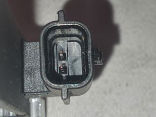 bontott DACIA DUSTER Kulcs Nélküli Nyitás Jeladó