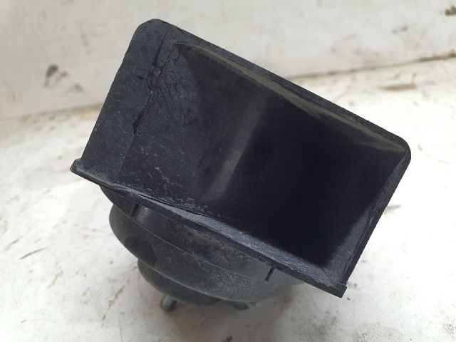 bontott DACIA DUSTER Kürt