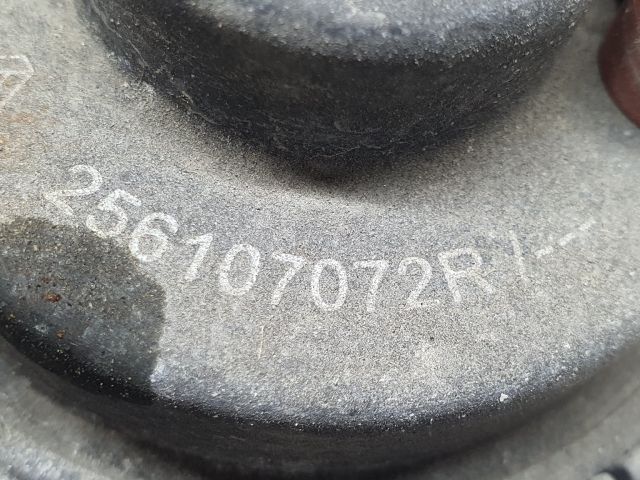 bontott DACIA DUSTER Kürt