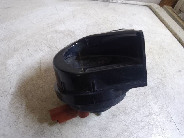 bontott DACIA DUSTER Kürt