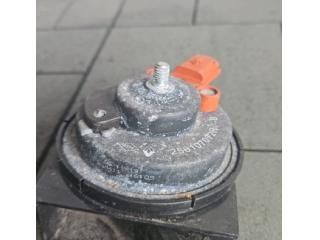 bontott DACIA DUSTER Kürt